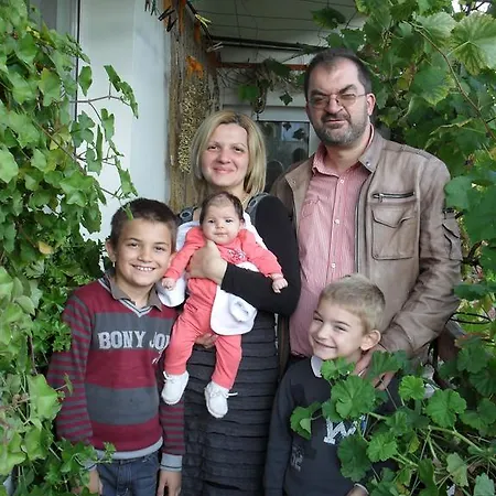 Къща Балканец
