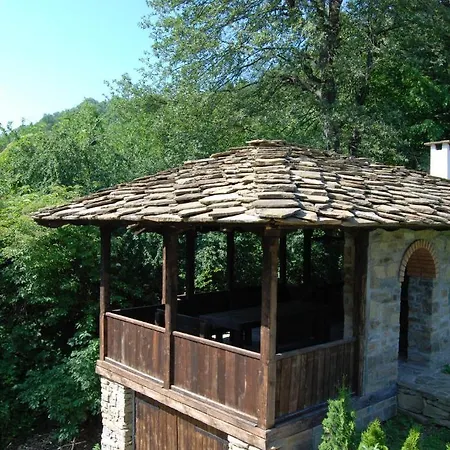 Къща Балканец * Balkanets (Lovech)
